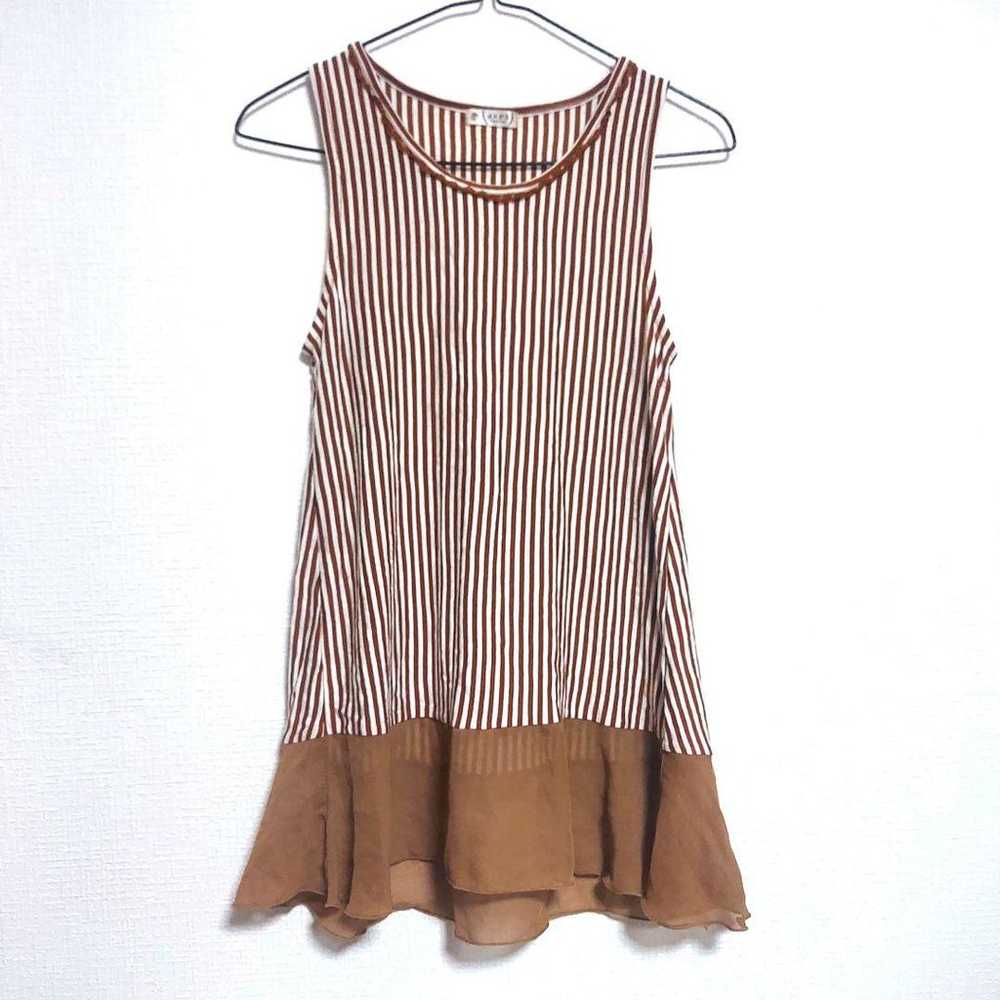 Ladies' sleeveless shirt in brown, size M, stripe… - image 2