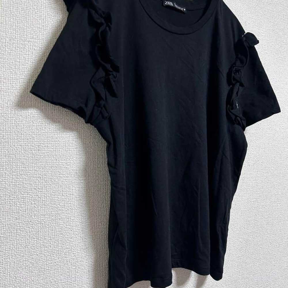 【321】ZARA Frilled Sleeve T-Shirt Black Vintage Cu… - image 3