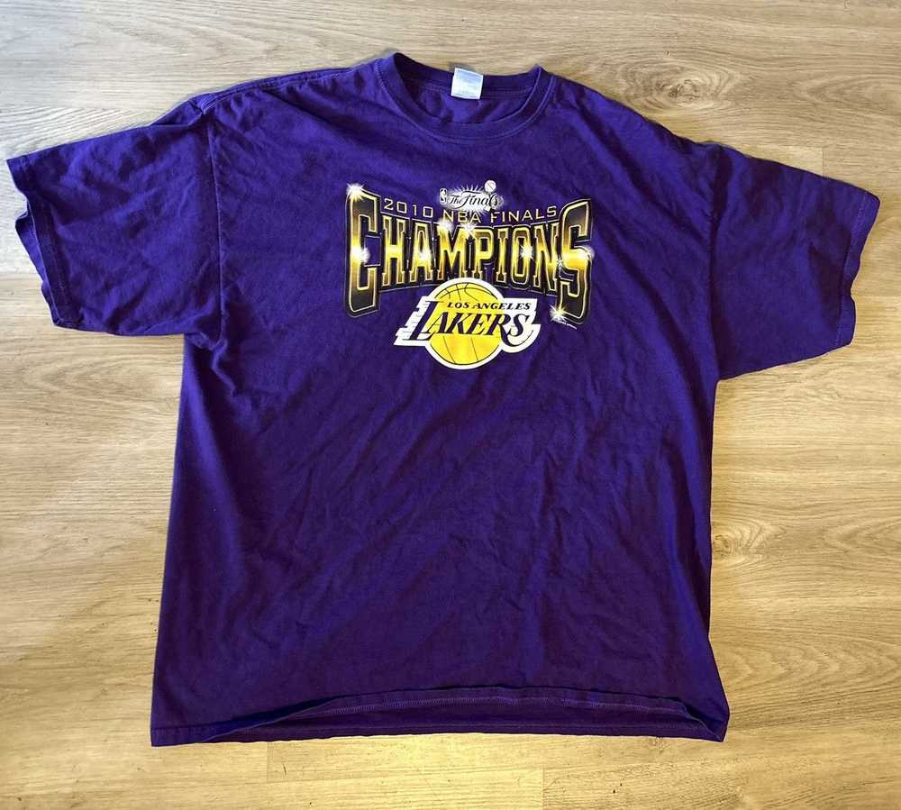 NBA × Vintage Vintage Los Angeles Lakers Champion… - image 2