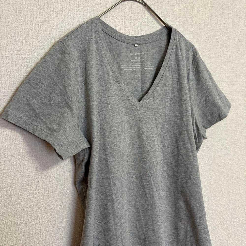 AZUL BY MOUSSY V-neck T-shirt Cut and sew Simple … - image 4