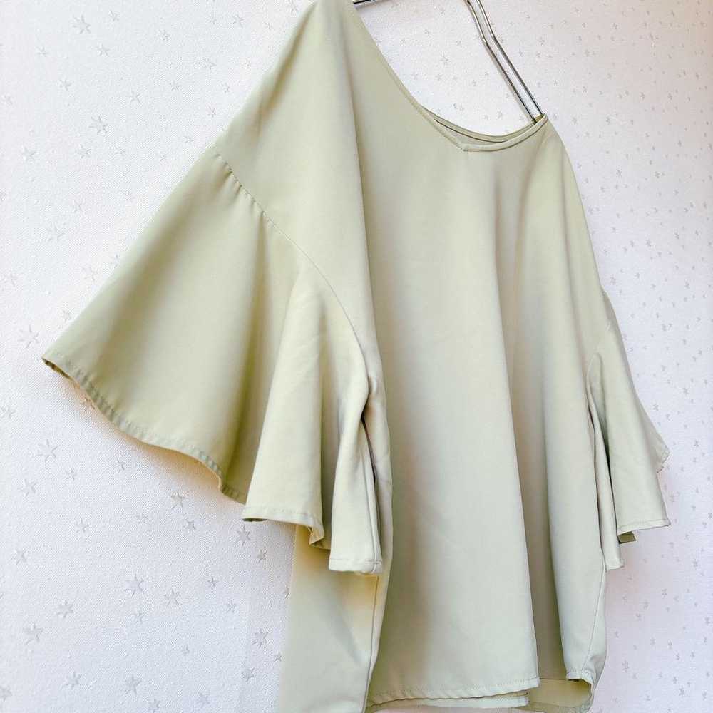 FTY Blouse, Short-Sleeve Top, Crew Neck, Frilled … - image 3