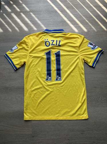 Nike Arsenal FC Mesut Ozil 2013-2014 Away Nike Soc