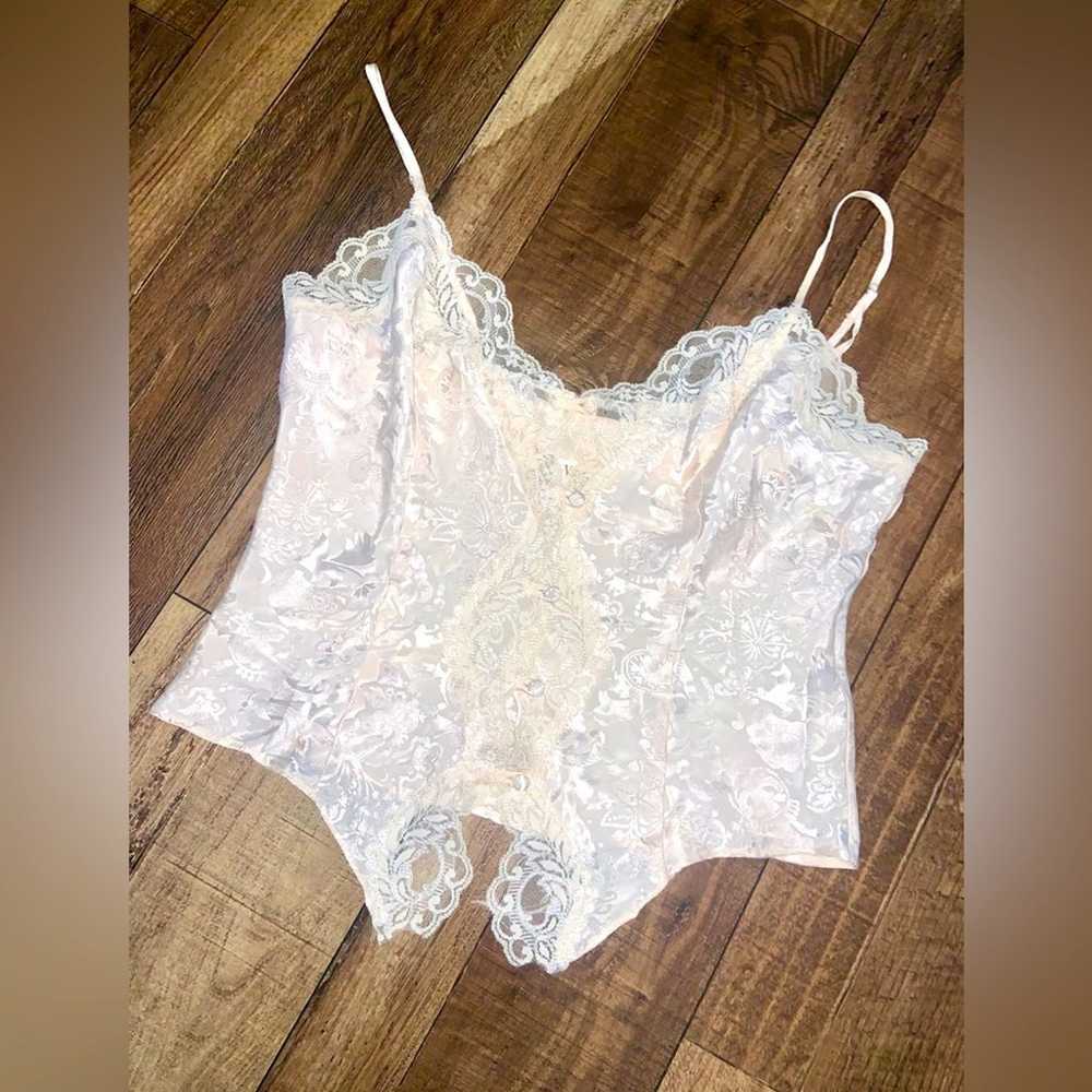 Victoria’s Secret gold label vintage 90s cream op… - image 1