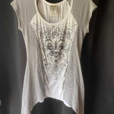 Vocal Distressed Vintage Embellished Graphic Top S