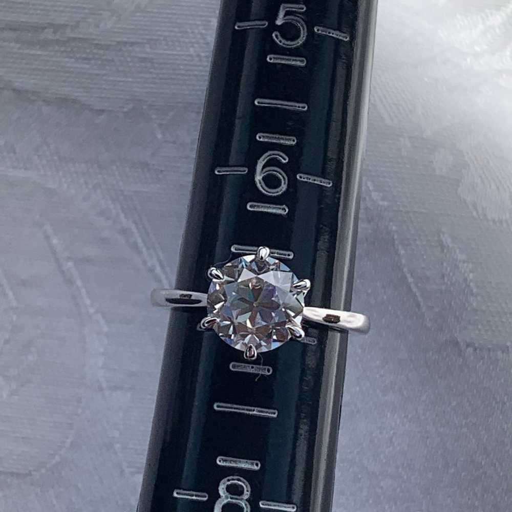 10K White Gold Moissanite Ring - image 3