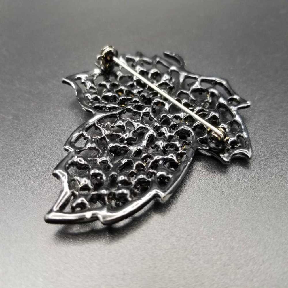 Black grape leaf motif brooch with black rhinesto… - image 7