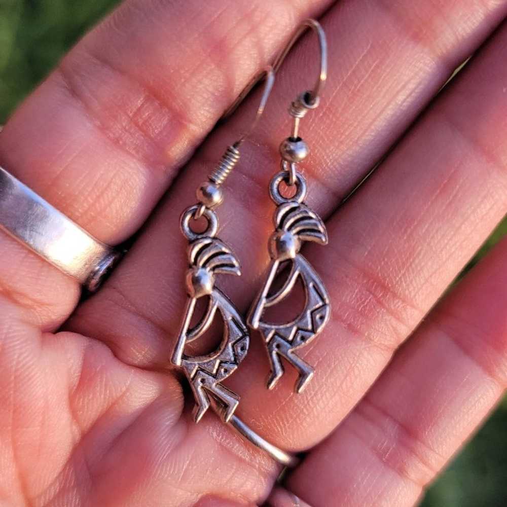 Southwestern silver kokopelli dancing man earrings - image 5