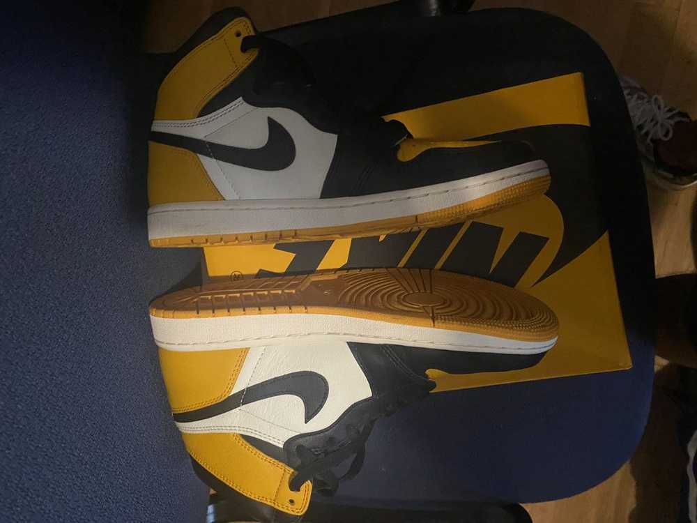 Jordan Brand × Nike Air Jordan 1 Retro Taxi - image 4