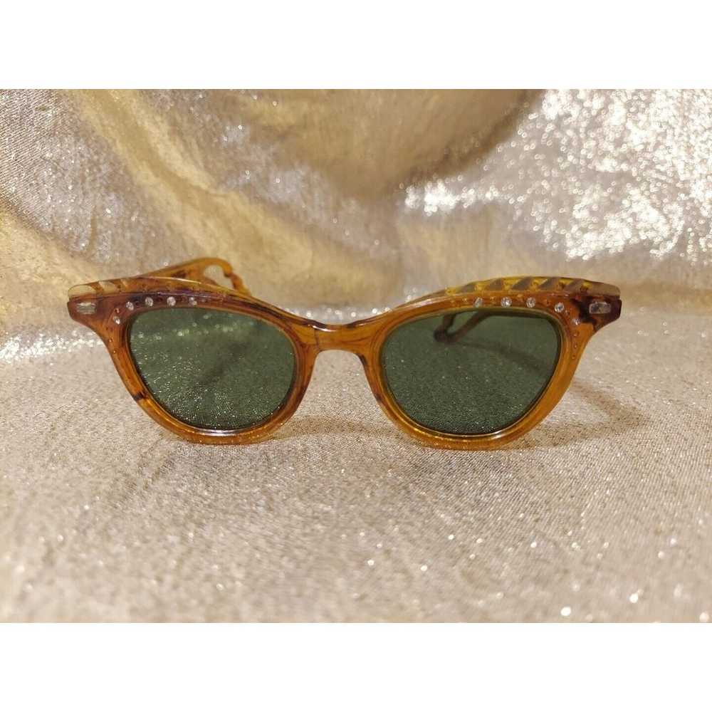 Vintage 1950s Sunglasses Cat Eye Tortoise Shell G… - image 1