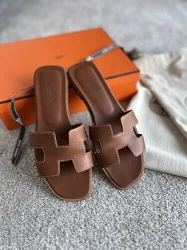 【HERMES】 Karmen sandal Karmen sandal | Hermès Canada