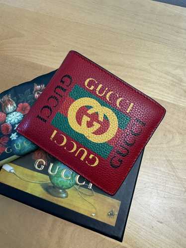 Gucci Gucci Red Leather Logo Print Bifold Wallet