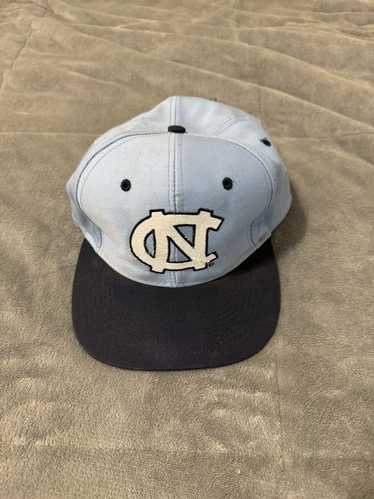 Logo 7 Vintage 1990s UNC Snapback Logo 7