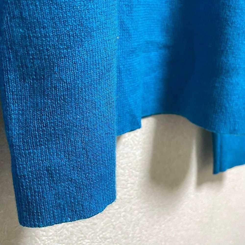 Vibrant blue knit U-neck sweater in rib material,… - image 7