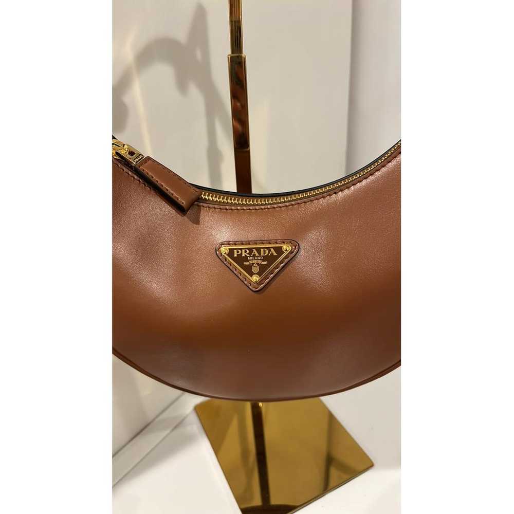 Prada Arqué leather handbag - image 3