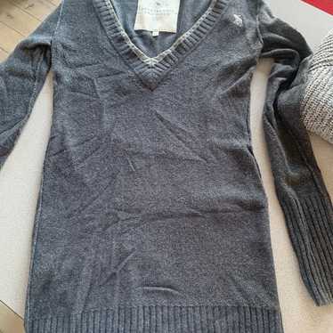 Abercrombie and Fitch deep V neck sweater dress