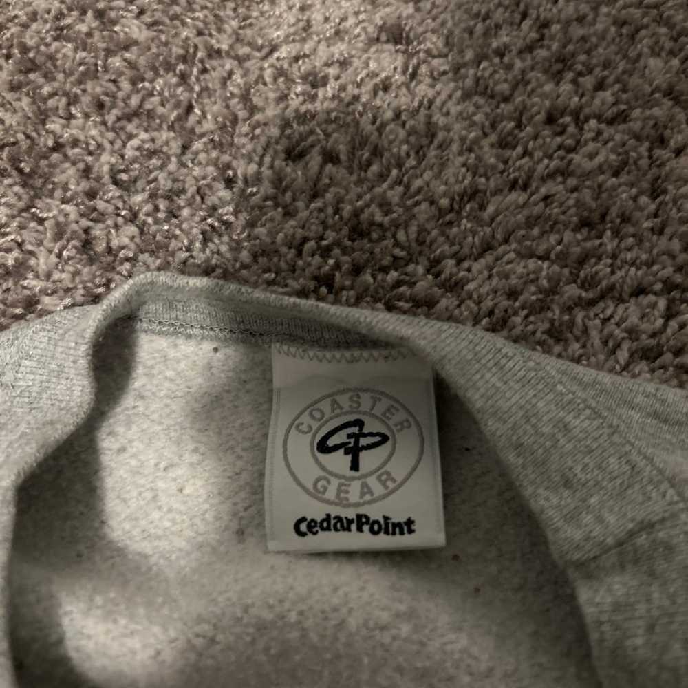 Cedar point vintage crewneck - image 3