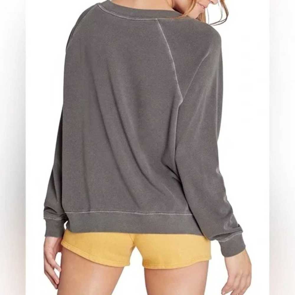 WILDFOX Gray Rainbow Easy Does It Pullover Sweats… - image 6