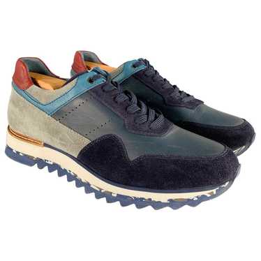 Non Signé / Unsigned Leather trainers