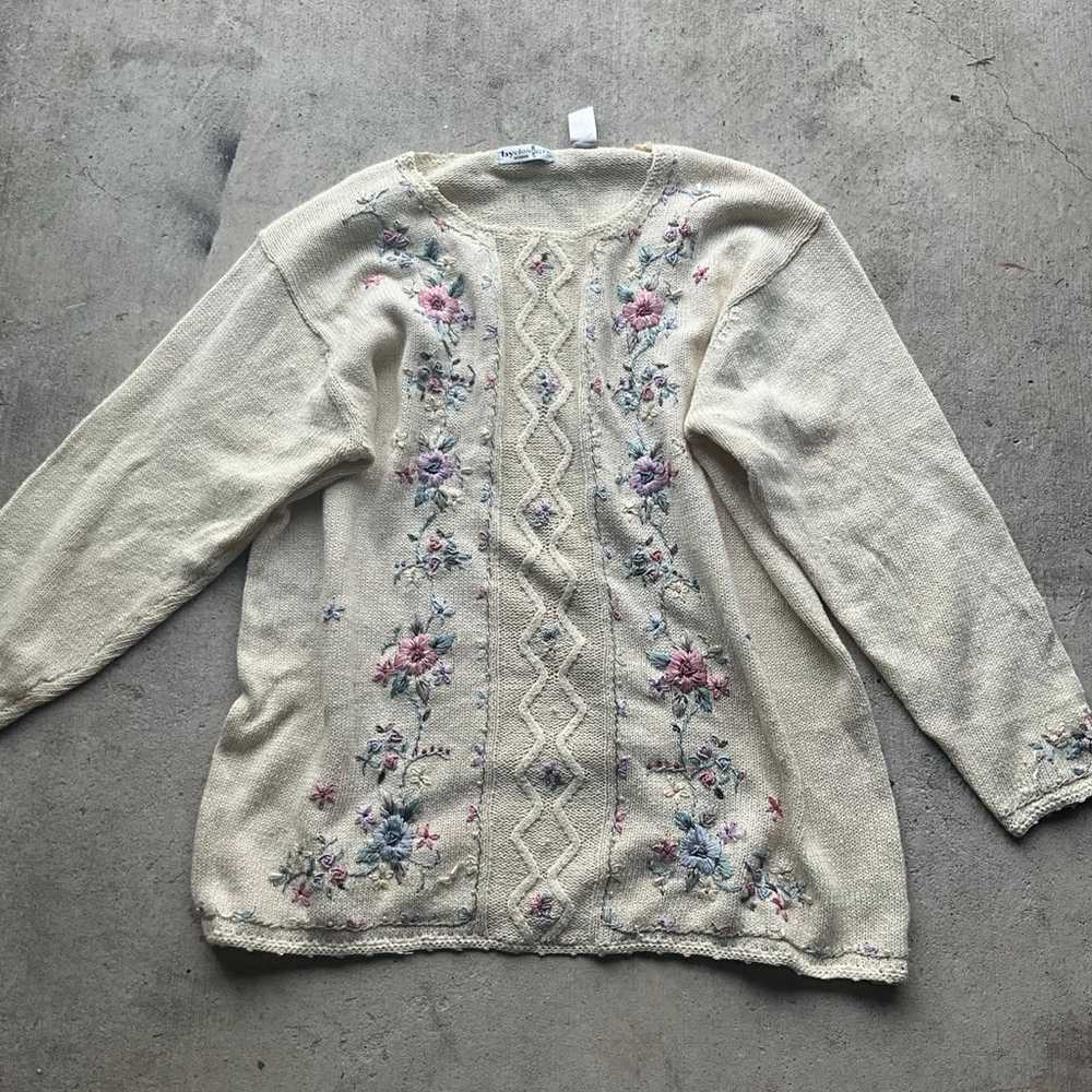 Embroidered flower sweater - image 1