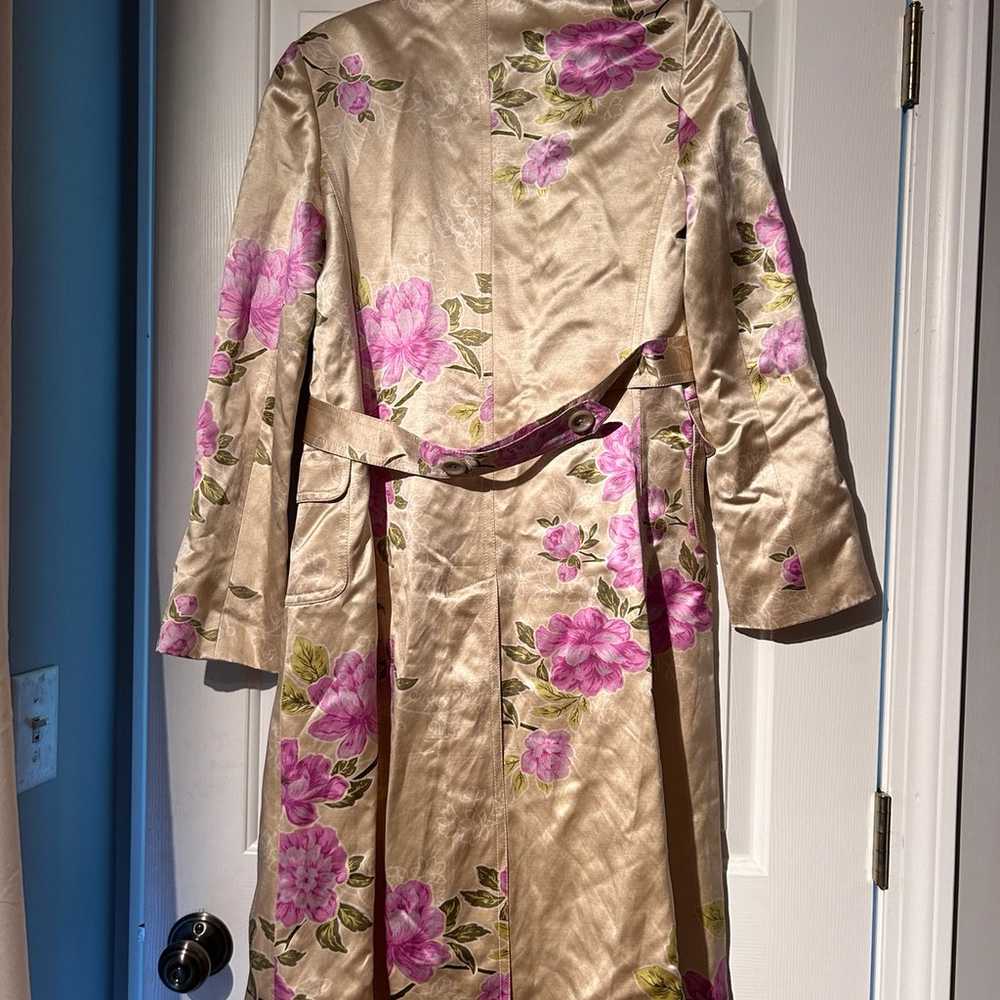 Banana Republic Silk Floral Trench Coat - image 4