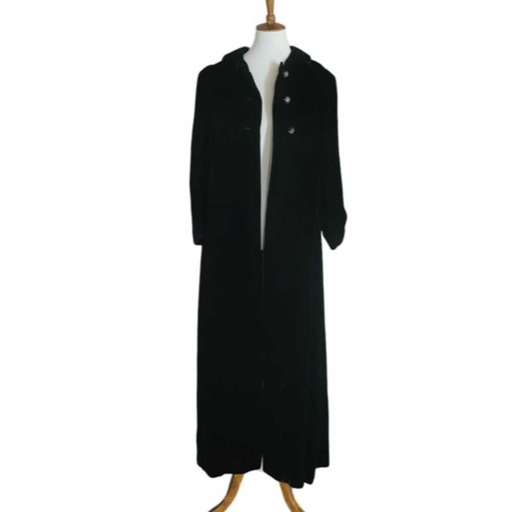 1950's Black Velvet Opera Coat Union Label - image 3