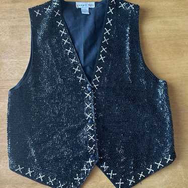 Sequenced vest - image 1