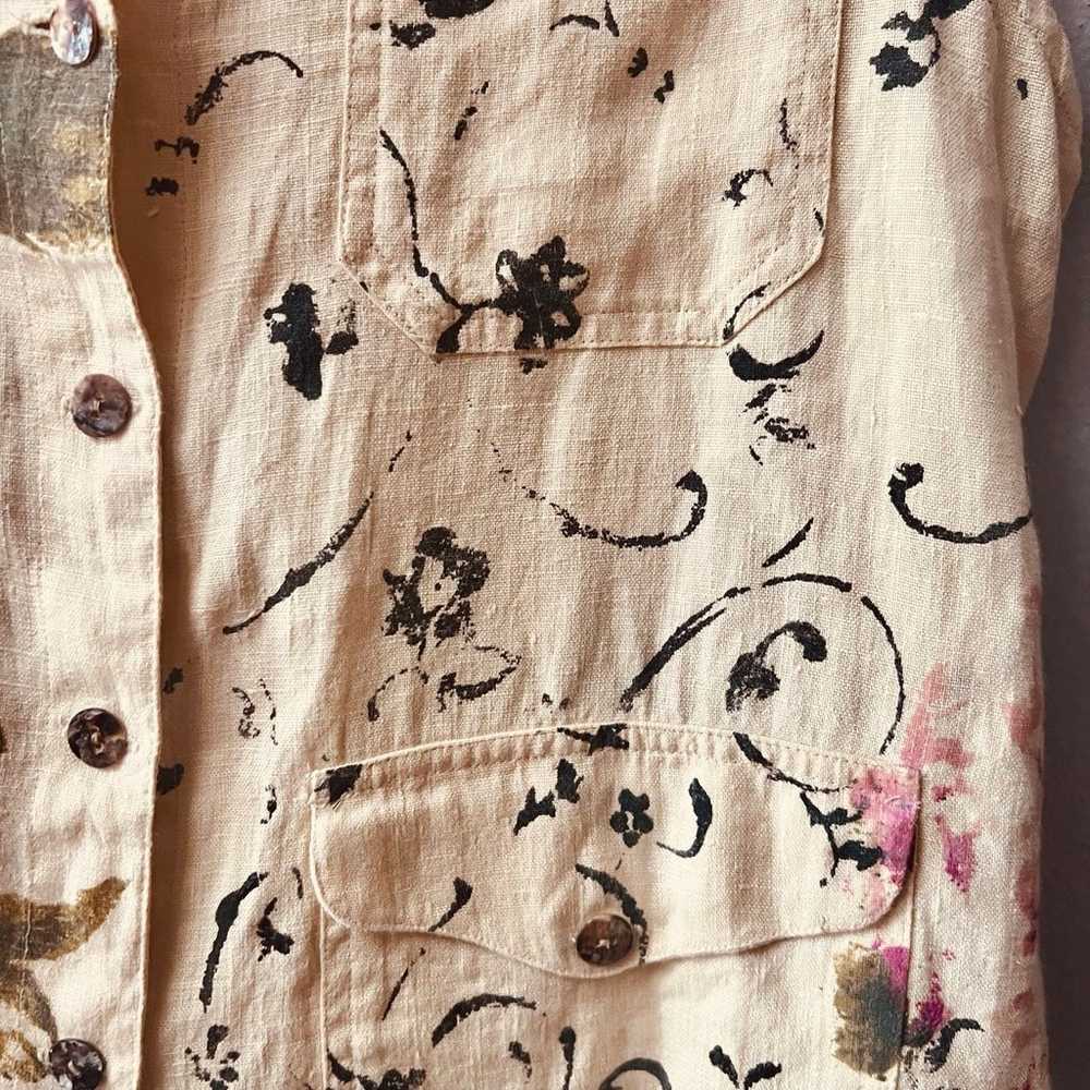 CHICOS VINTAGE 90’s HAND PAINTED FLORAL DESIGN 10… - image 4