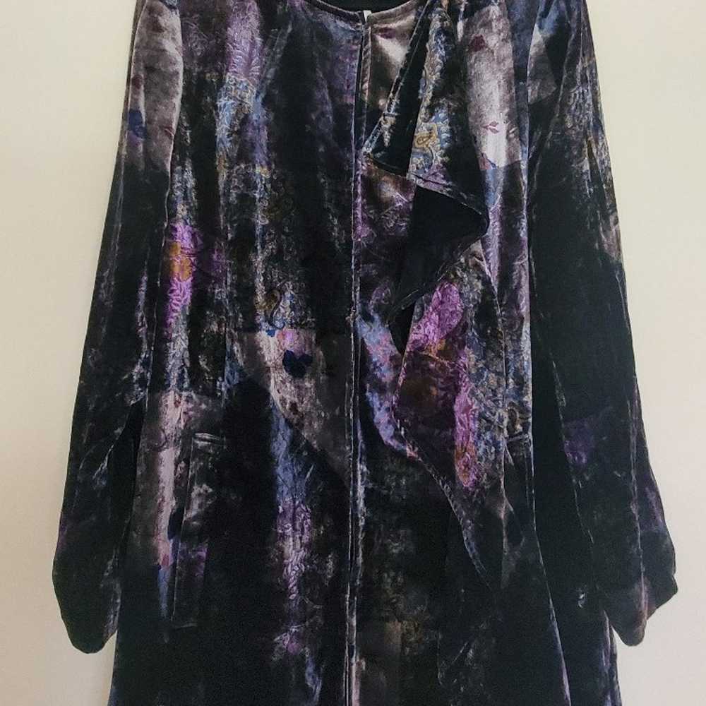 Free People Printed Velvet Jacket - image 8