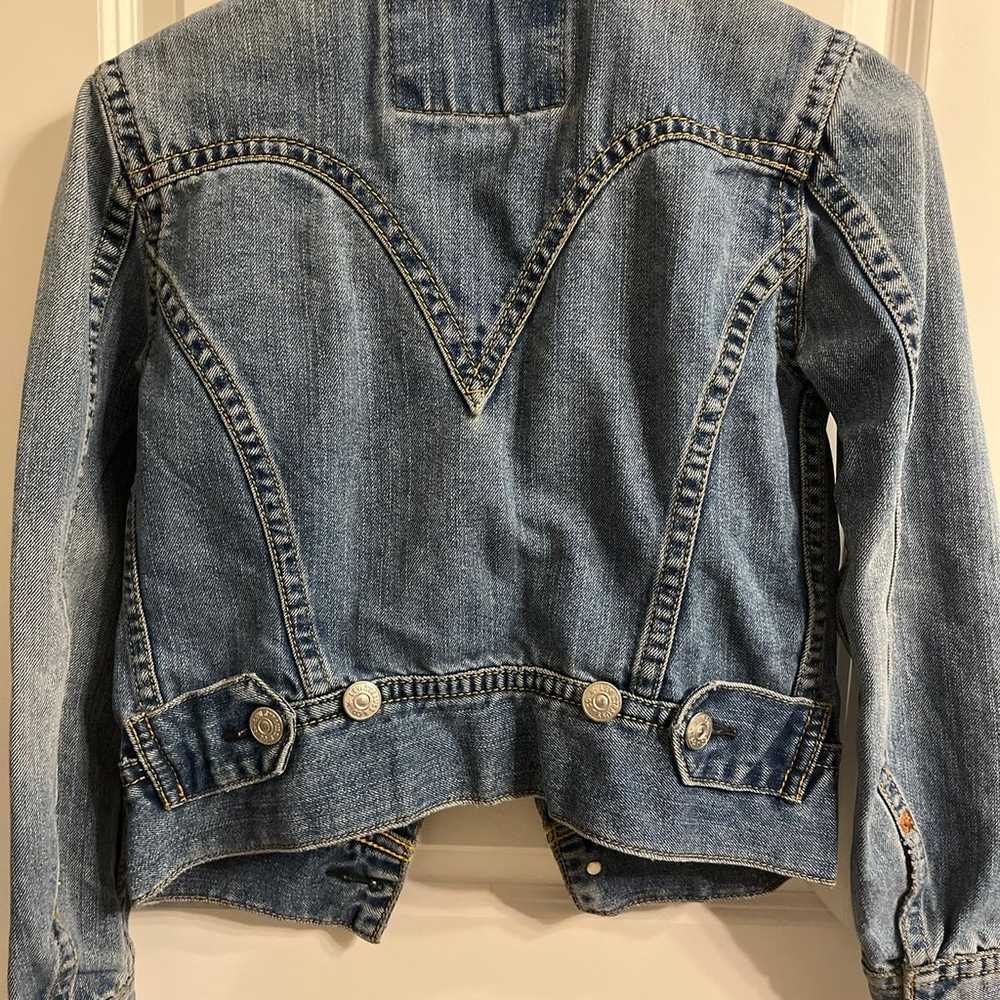 Levi's jean jacket - image 4