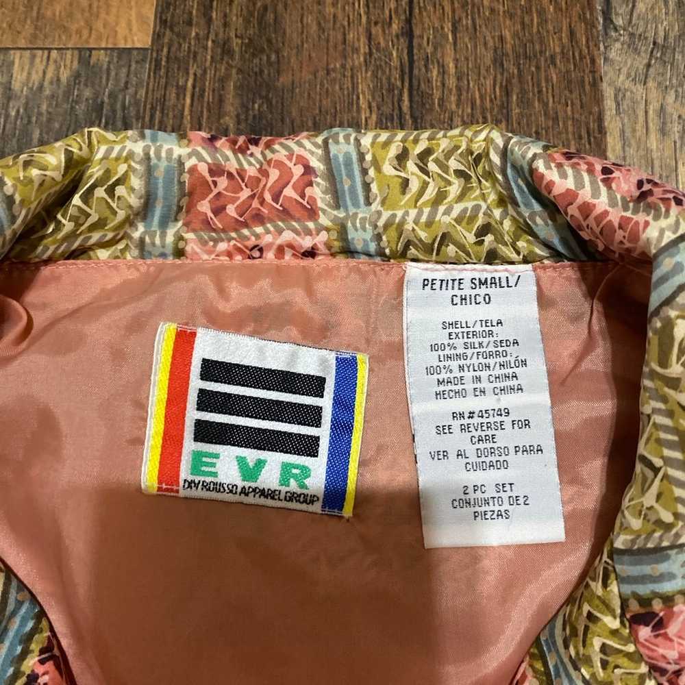 Vintage EVR 100%silk bomber jacket - image 2