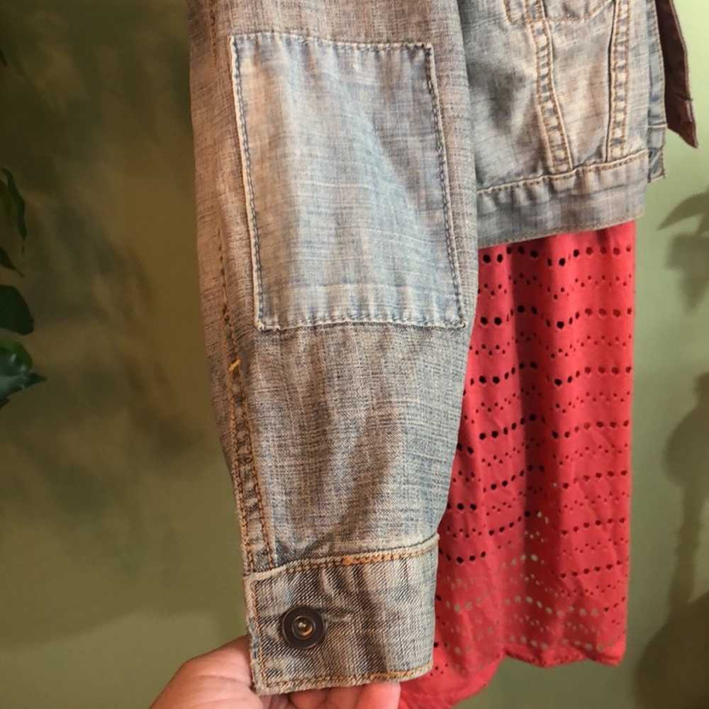 Vintage Gap (RED) Gen X cropped denim jacket size… - image 5