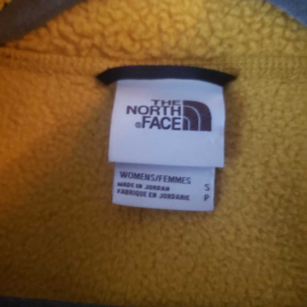 The North Face Fleece Jacket - image 5