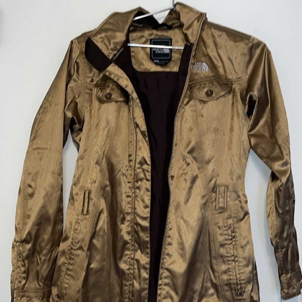 gold north face vintage jacket - image 1