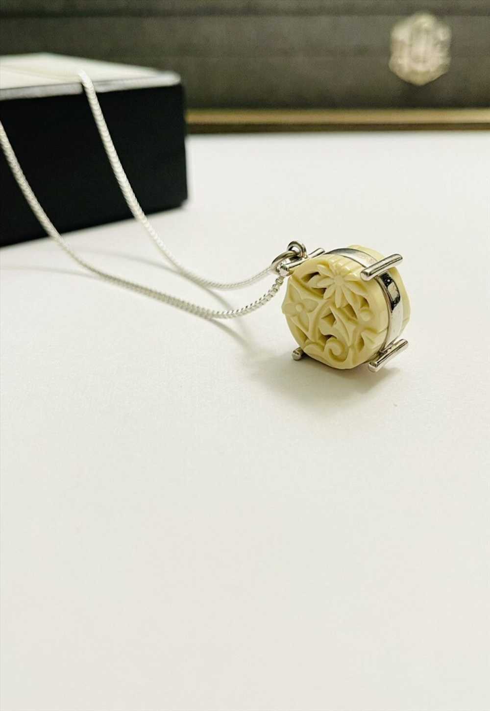 Louis Vuitton Resin Carve Charm Pendant on Chain/… - image 2