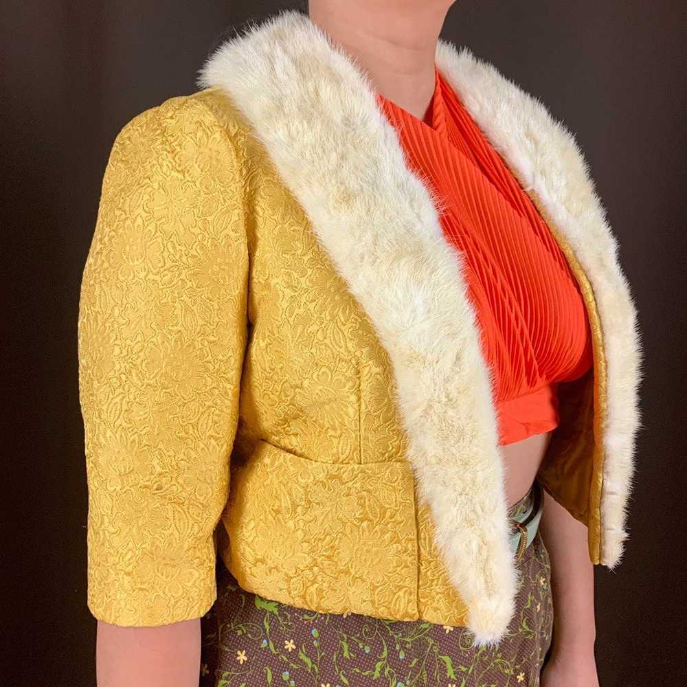 Cropped evening jacket - image 4