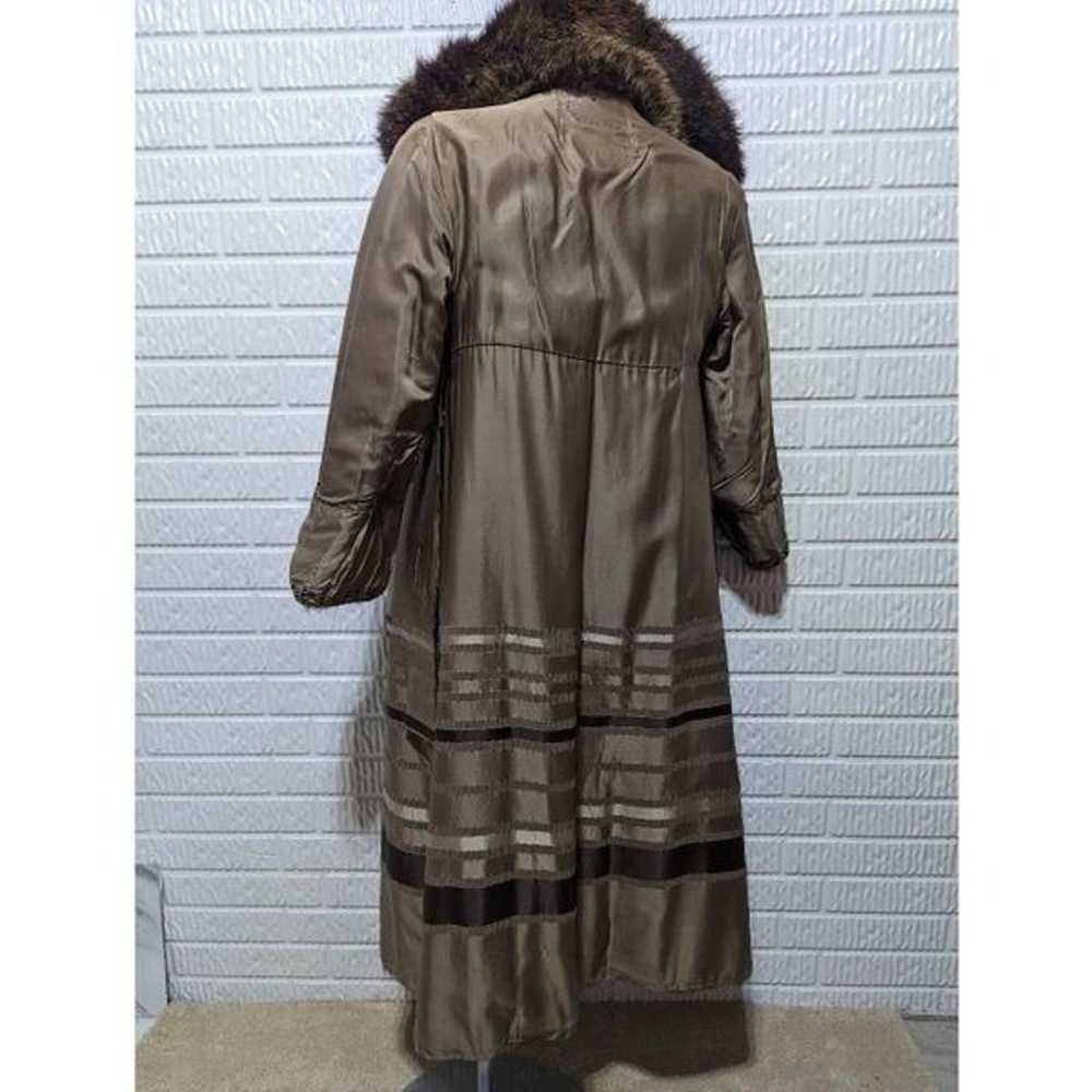 Vintage Women's S Canadian Furs Full Length Racco… - image 7