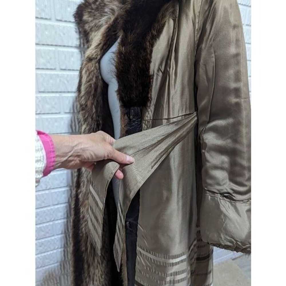 Vintage Women's S Canadian Furs Full Length Racco… - image 8