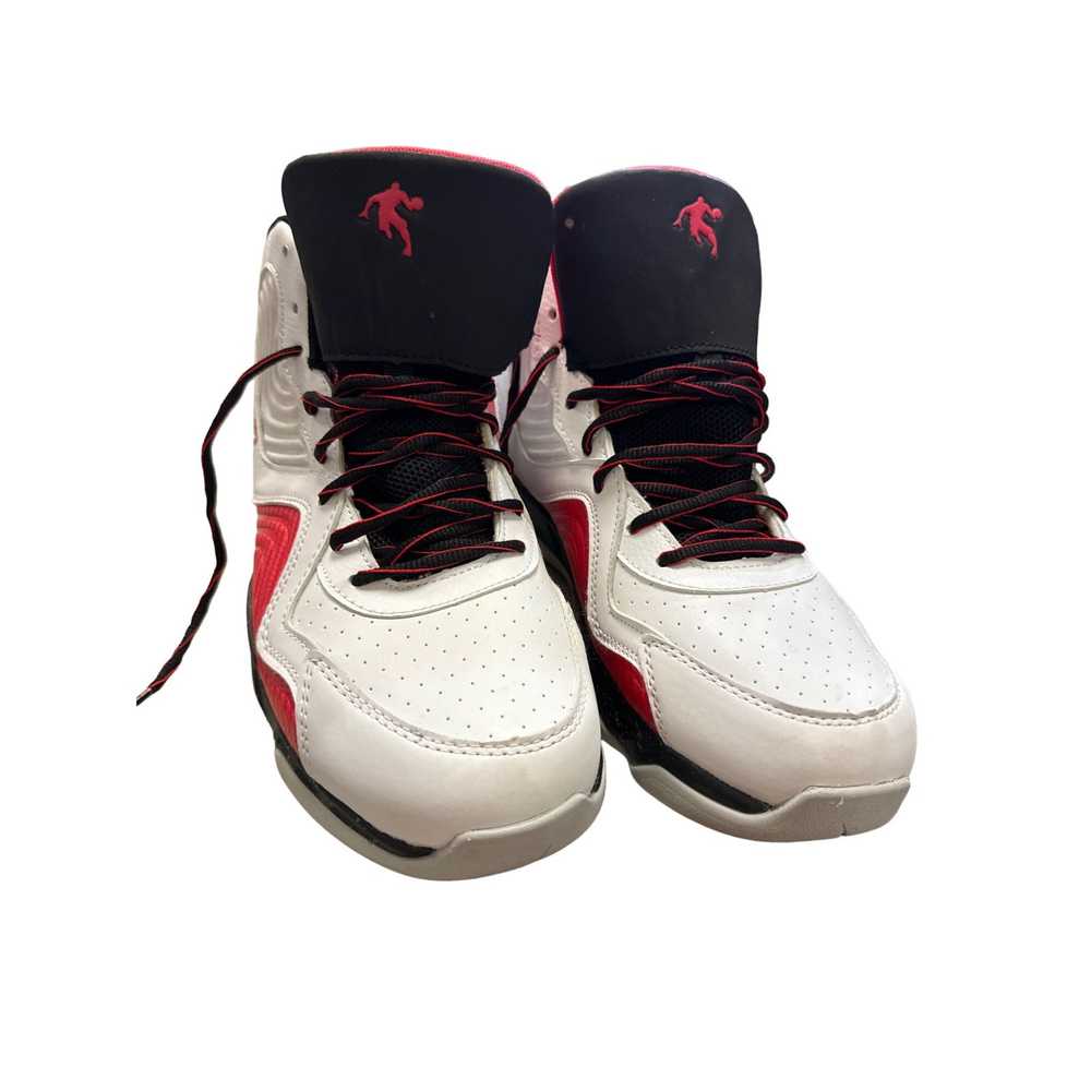 Designer And1 men’s white red black basketball sh… - image 1