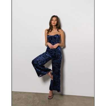 Hutch Hutch Sonnie Jumpsuit Blue Velvet floral Str