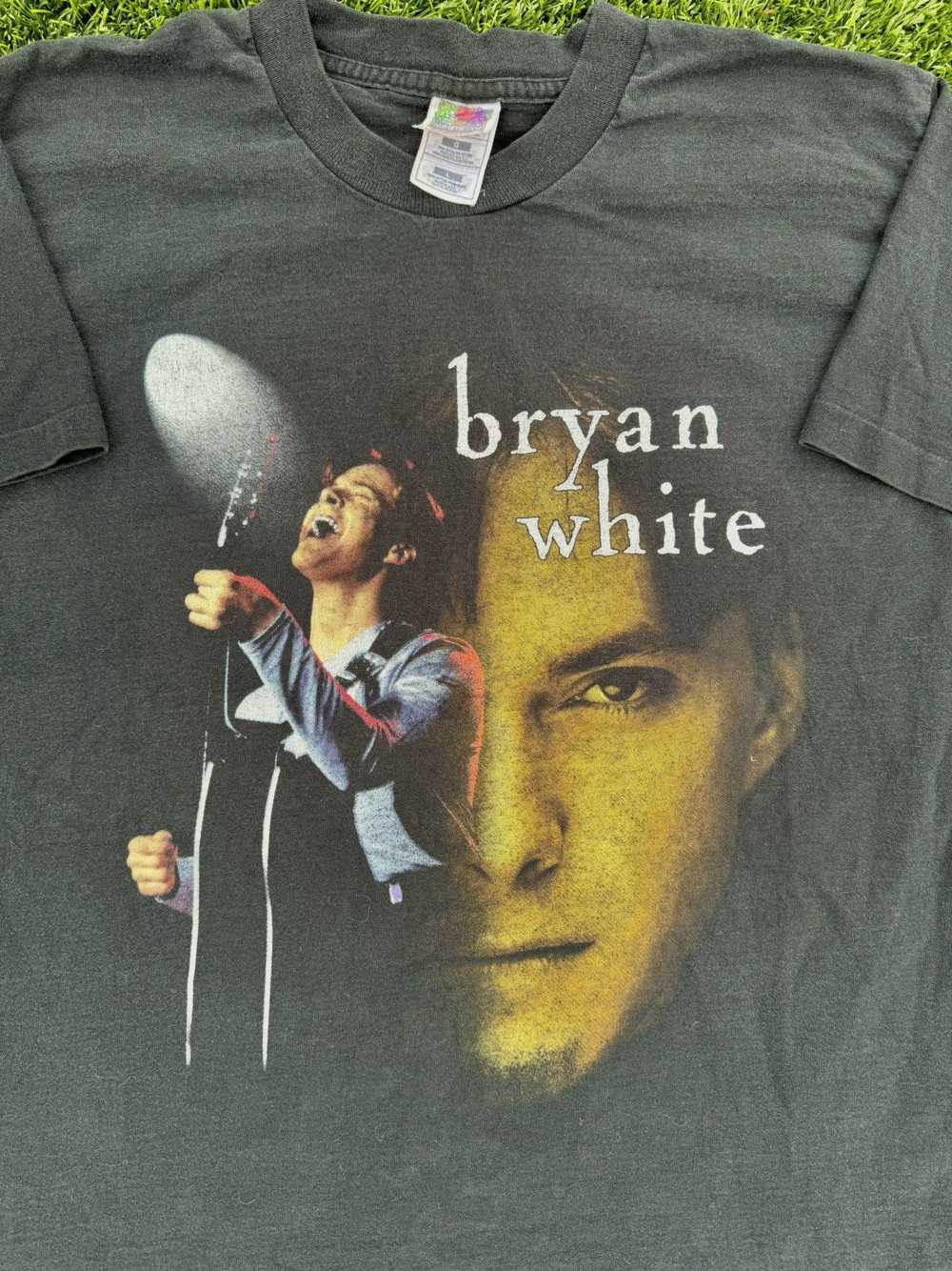 Band Tees × Tour Tee × Vintage 1997 Bryan White V… - image 5