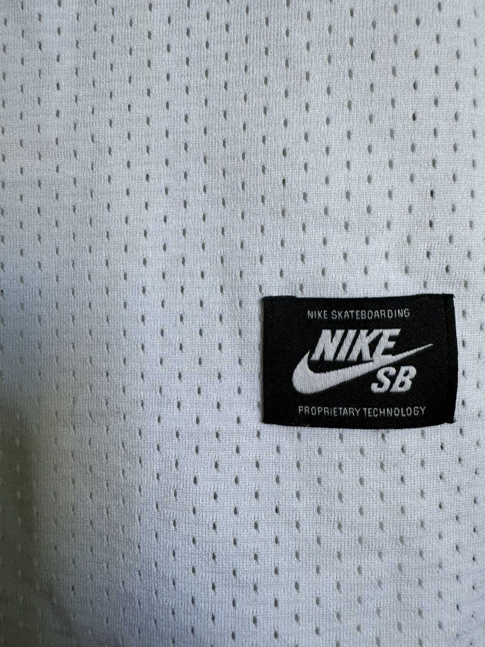 Nike NikeSB mesh long sleeve - image 4