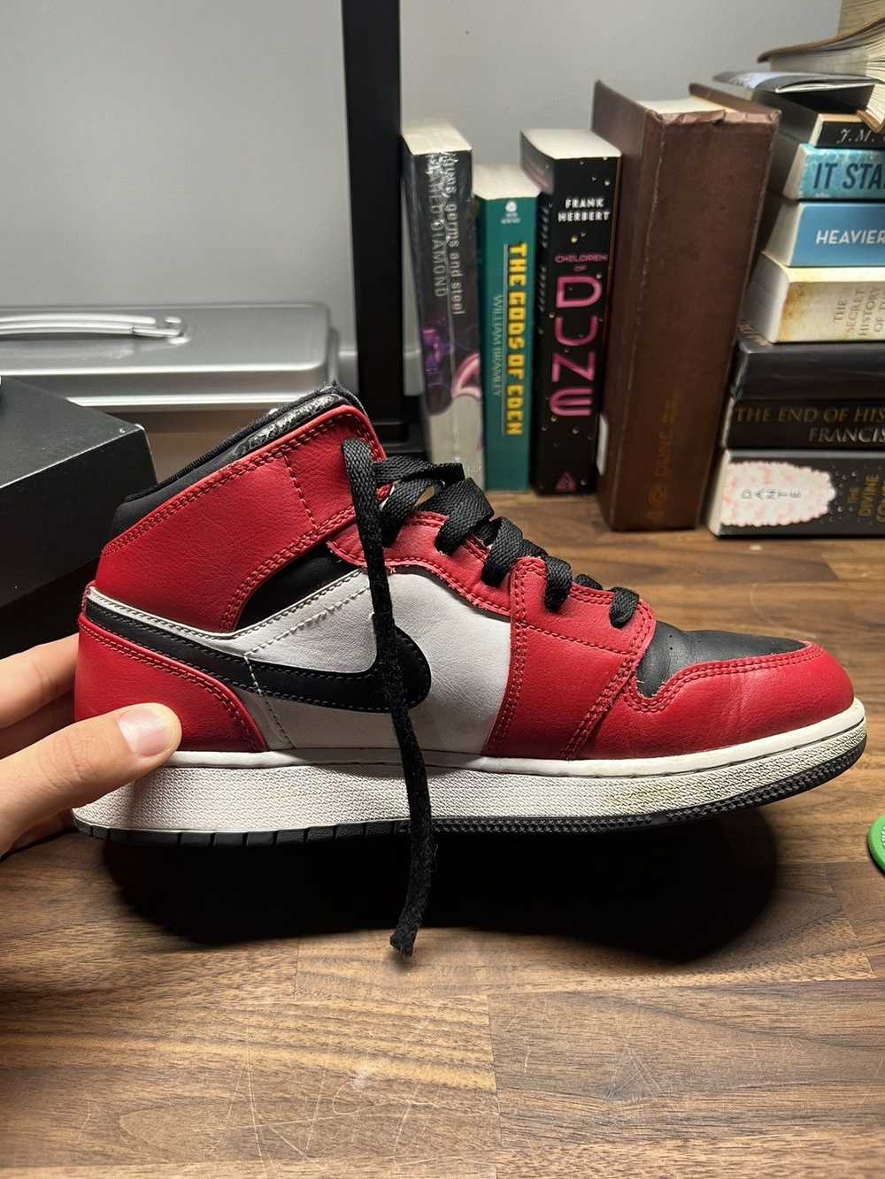 Nike Air Jordan 1 Mid Chicago Toe - image 8