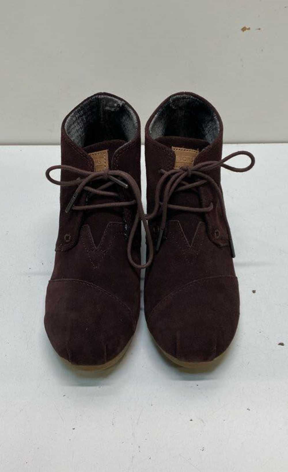 Toms Suede Wedge Booties Maroon 9 - image 2