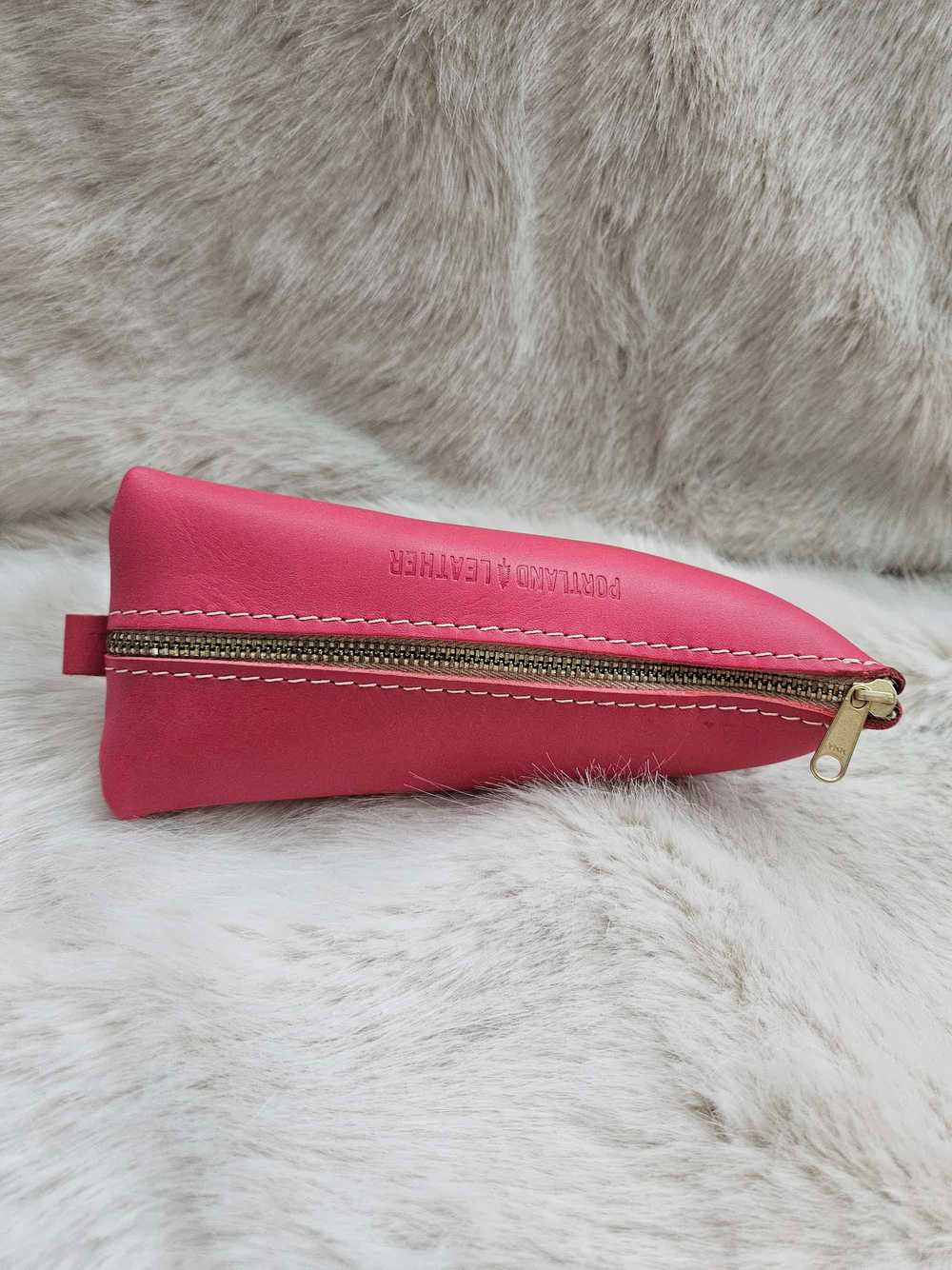 Portland Leather Alpine Pouch - image 4