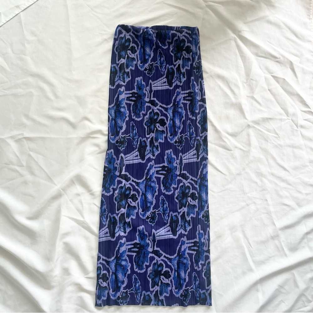 Pretty little thing Floral Blue & Purple Maxi Ski… - image 8