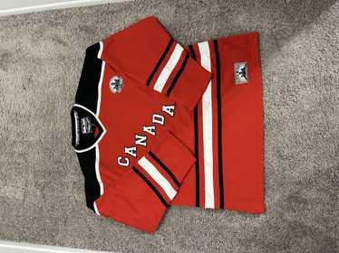 Steve And Barrys Team Canada Hockey Jersey - image 1