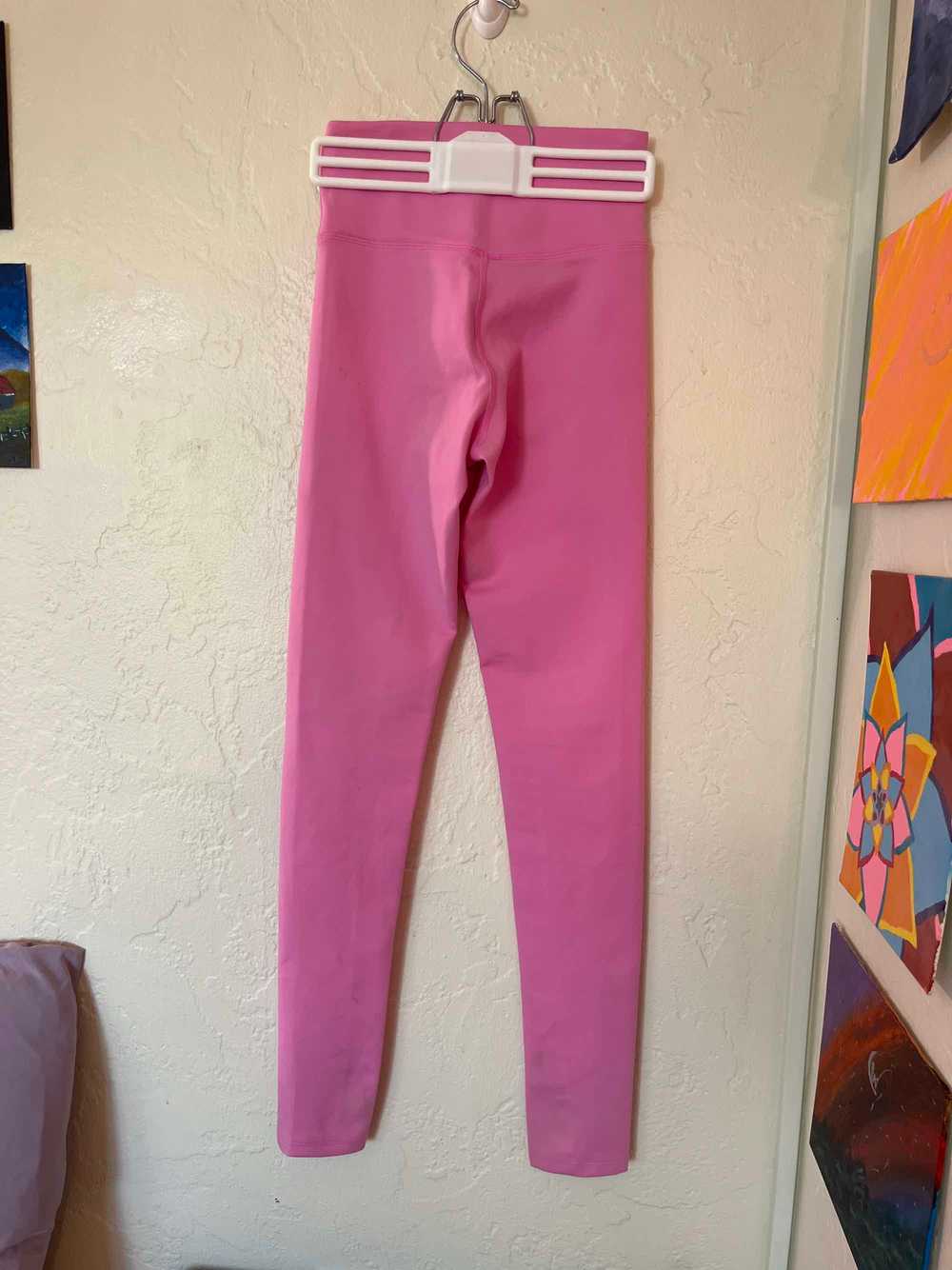 Girlfriend Collective Bubblegum Luxe Legging - image 4