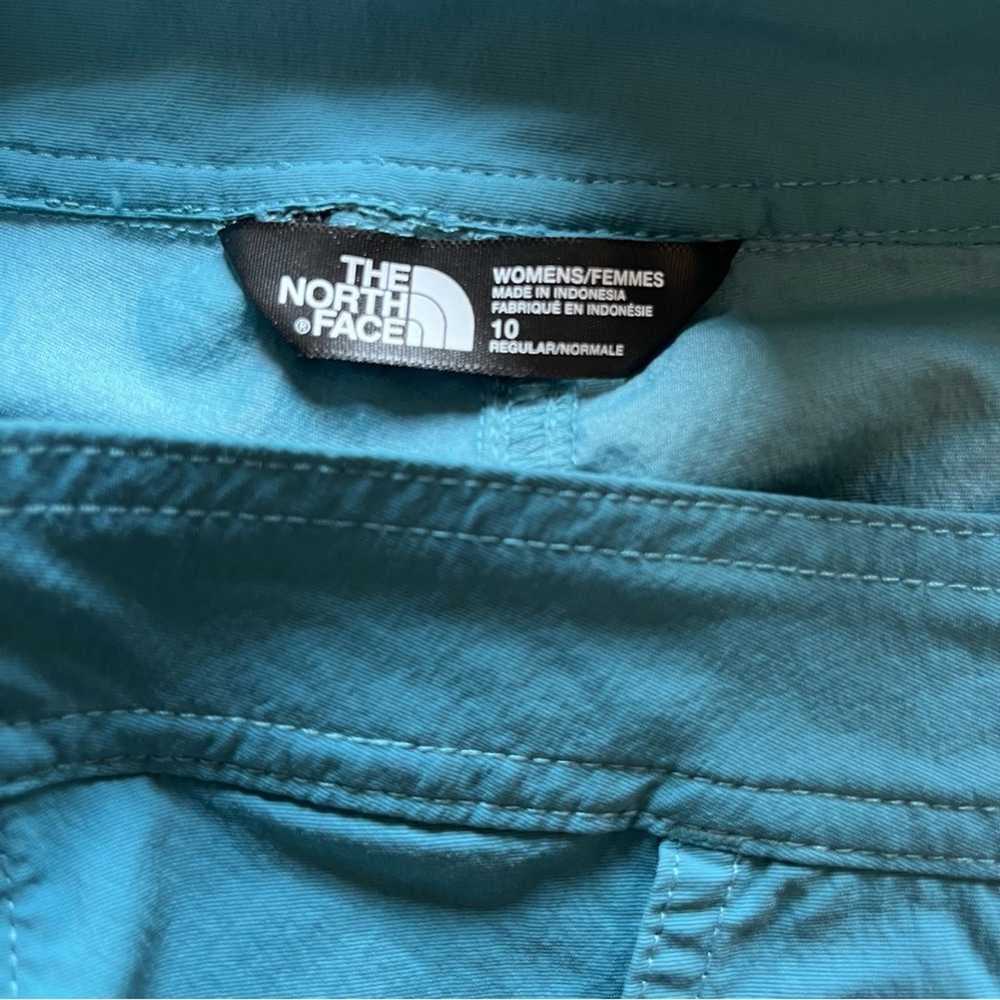 The North Face Blue 5” Mapleton Shorts Nylon Blen… - image 2