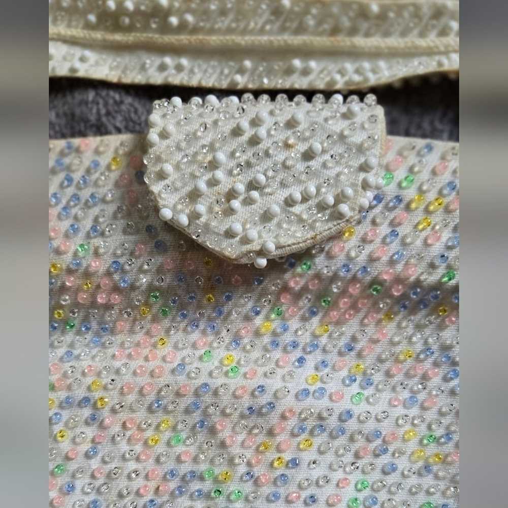 Vintage Lumured pastel beaded bag - image 4