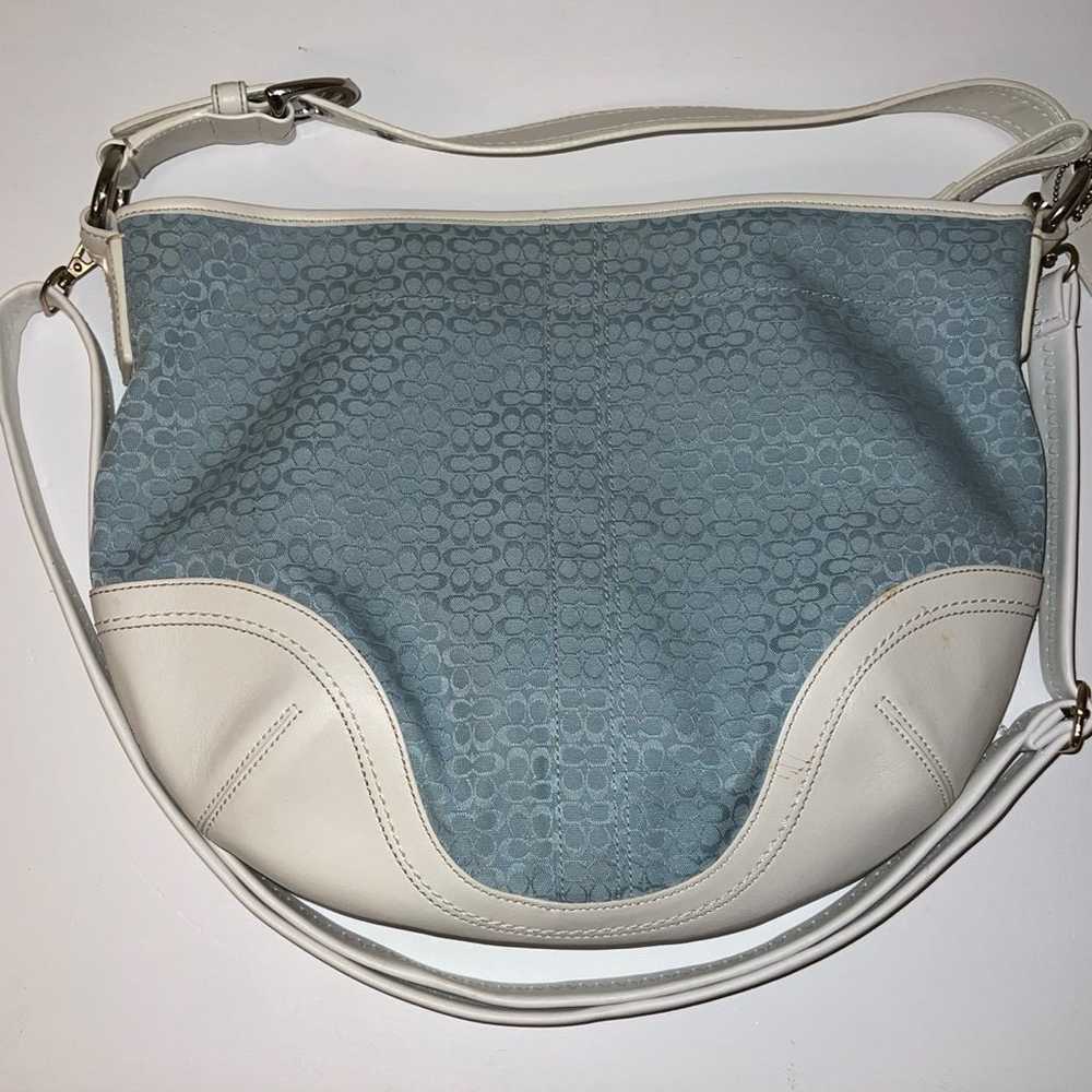 Large White with Blue vintage Coach purse - image 3